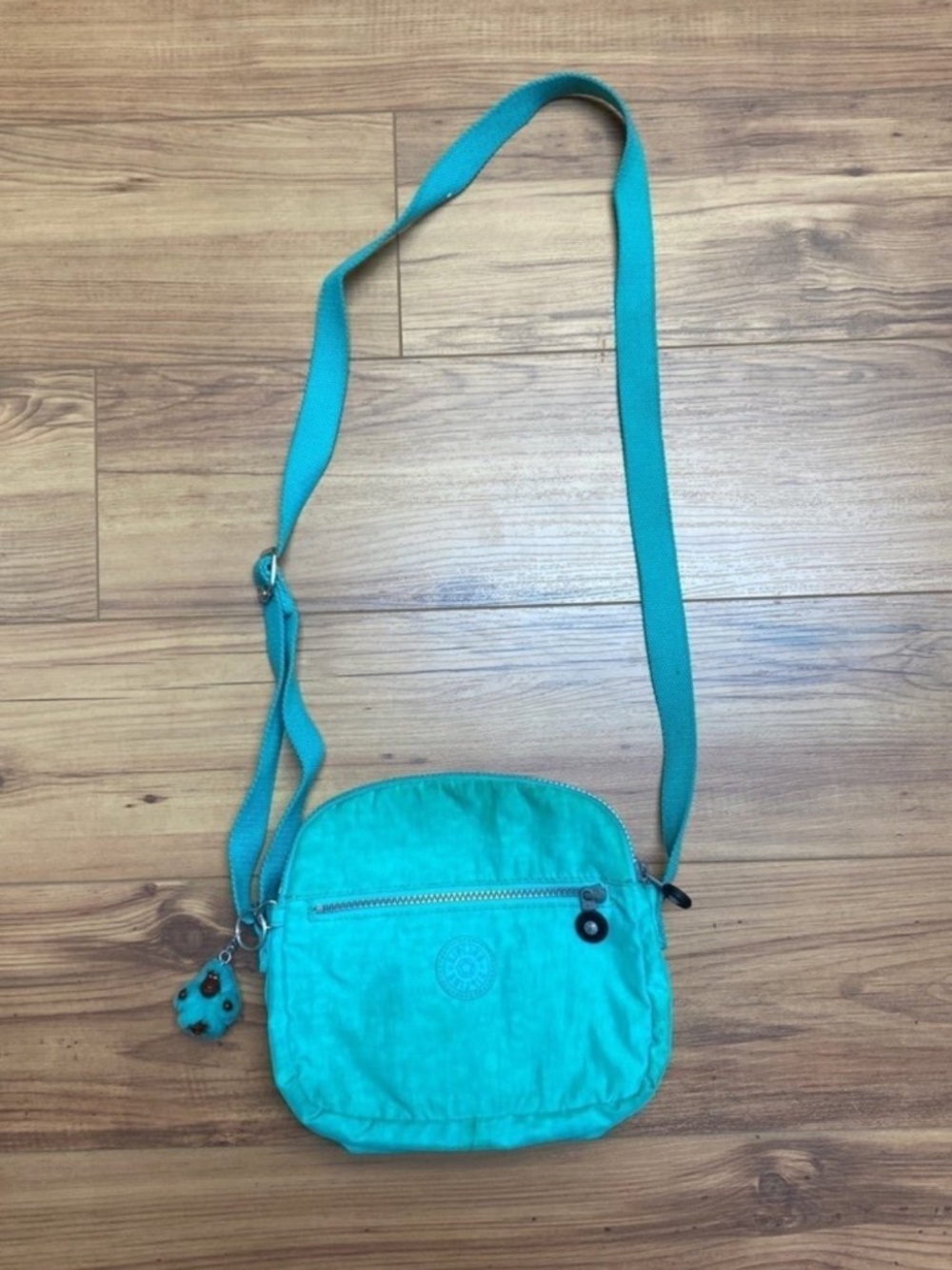 Kipling Seagrass blue messenger crossbody